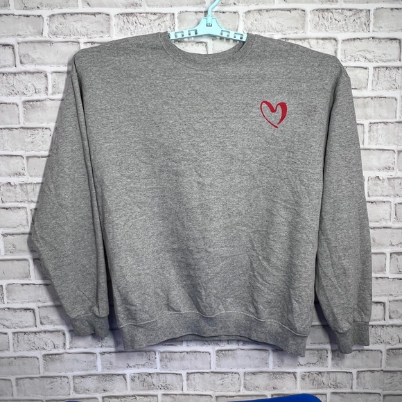 ❤️|•ELISE AND CLOTHING•| 'Love More More Love Love More' Sweatshirt - Picture 2 of 6